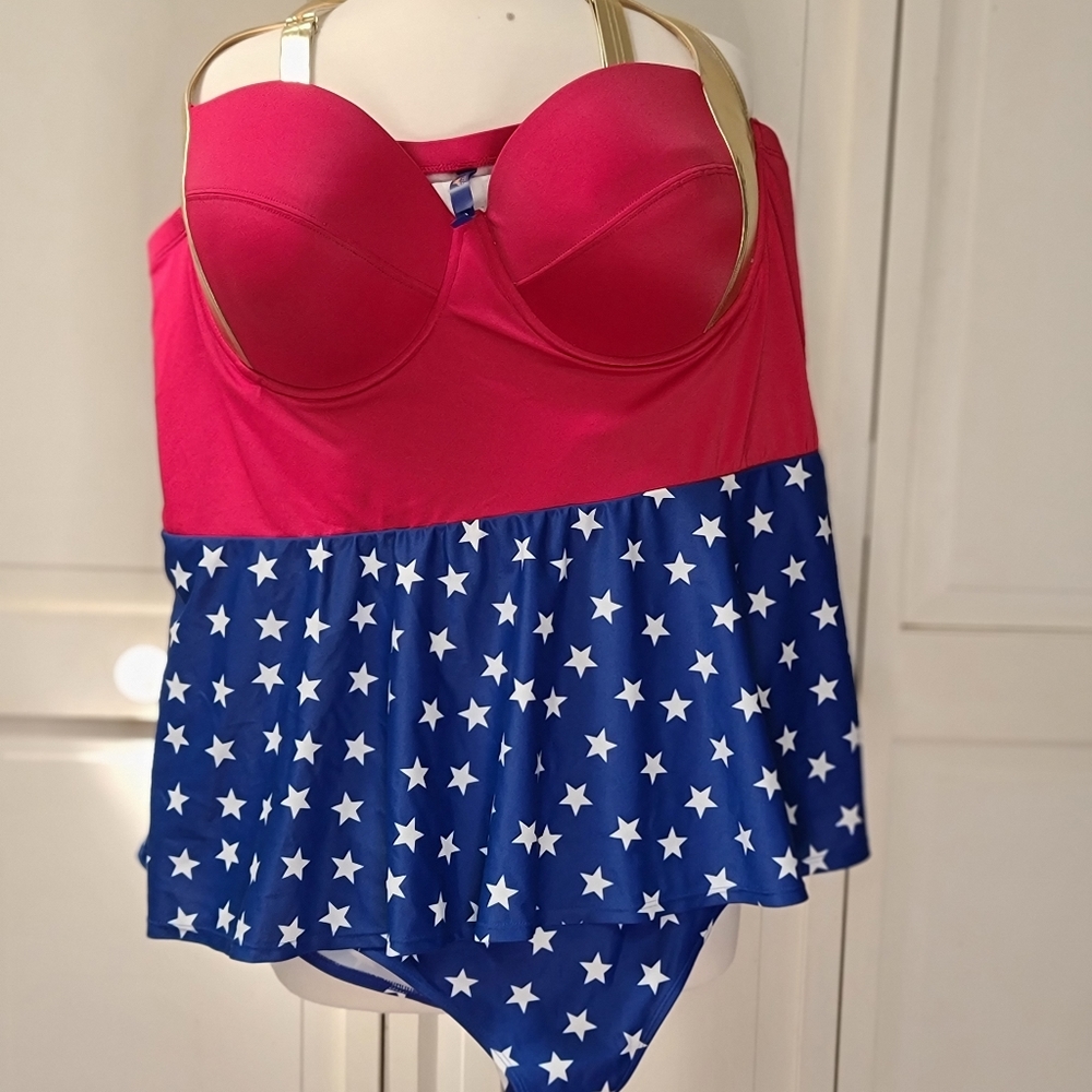 Wonder Woman Bathing suit Torrid size 5
